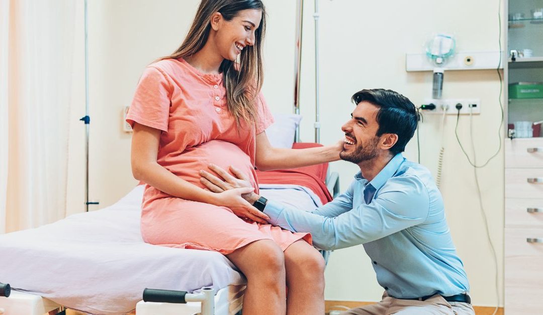 Can fathers cut umbilical cords